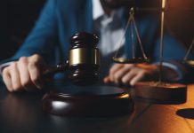 הדין הפלילי בישראל – המדריך הראשוני להתמודדות עם תיק פלילי