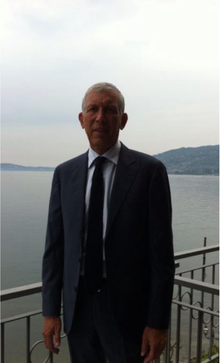 אהרון וינקלר. תעשייה אחרת מתחילה באדם אחר